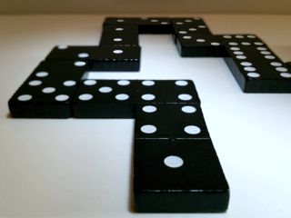 dominoes